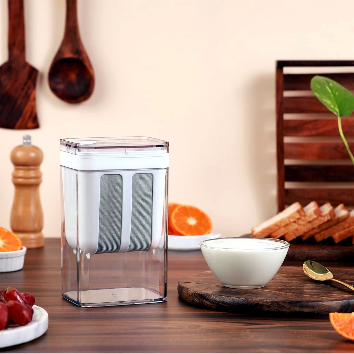 Multifunctional yogurt filter with a fine mesh strainer