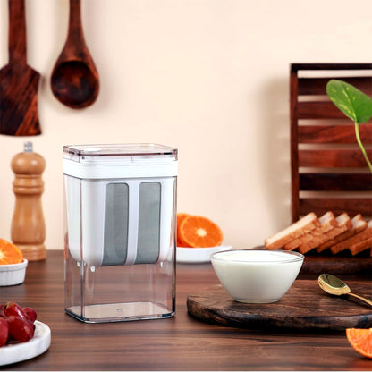 Multifunctional yogurt filter with a fine mesh strainer